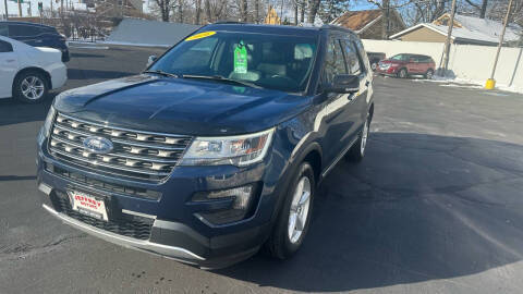 2016 Ford Explorer XLT 4WD photo