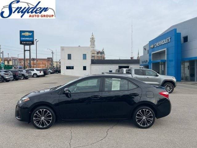 2015 Toyota Corolla L FWD photo