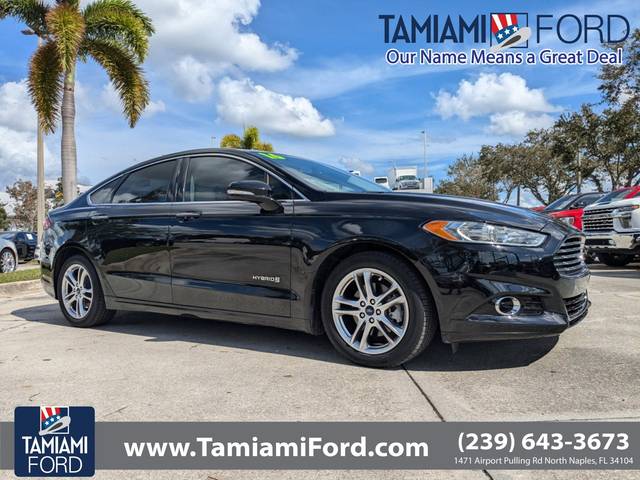 2016 Ford Fusion Titanium Hybrid FWD photo