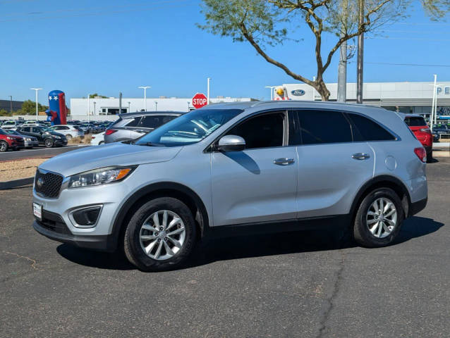 2016 Kia Sorento LX FWD photo