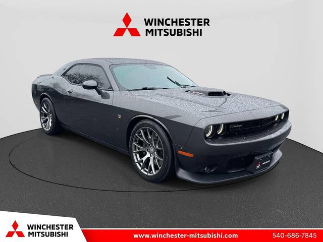 2015 Dodge Challenger R/T Scat Pack Shaker RWD photo