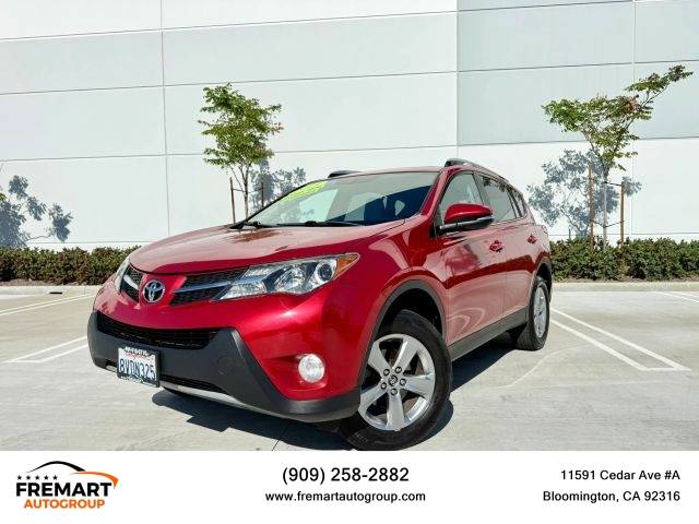 2015 Toyota RAV4 XLE FWD photo