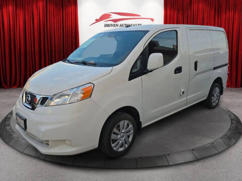 2015 Nissan NV200 SV FWD photo