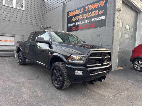 2015 Ram 3500 Laramie 4WD photo