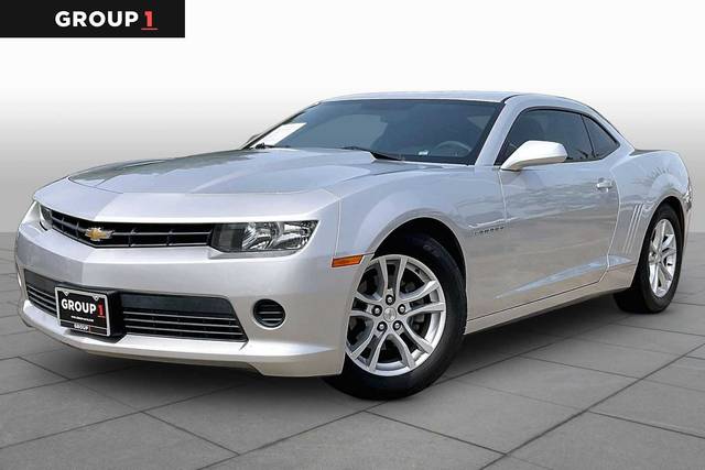 2015 Chevrolet Camaro LS RWD photo