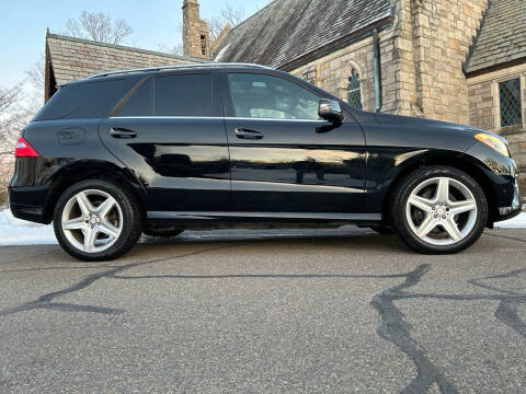 2015 Mercedes-Benz M-Class ML 400 AWD photo