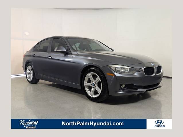 2015 BMW 3 Series 320i RWD photo