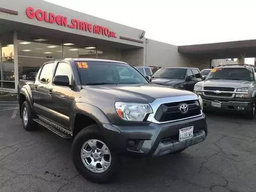 2015 Toyota Tacoma PreRunner RWD photo