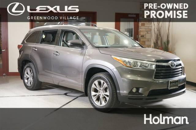 2015 Toyota Highlander XLE AWD photo