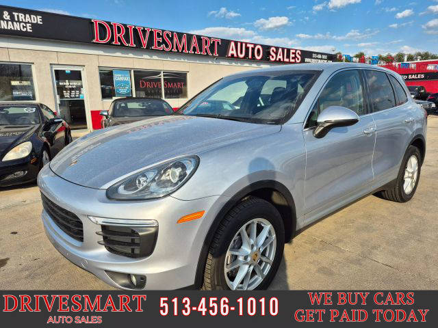 2016 Porsche Cayenne  AWD photo