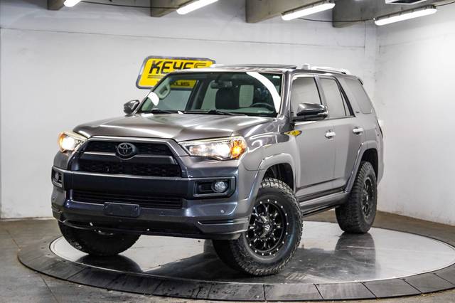 2015 Toyota 4Runner Limited RWD photo