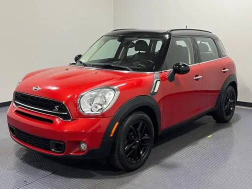 2015 MINI Countryman S FWD photo