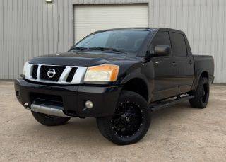 2015 Nissan Titan PRO-4X 4WD photo