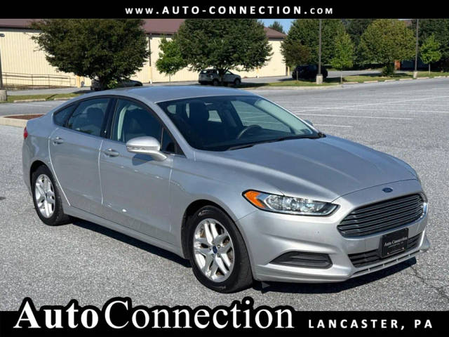 2016 Ford Fusion SE FWD photo