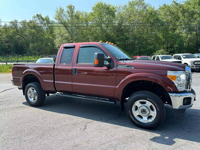 2016 Ford F-350 Super Duty XLT 4WD photo