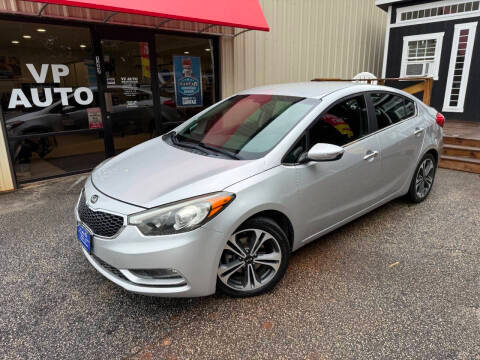 2015 Kia Forte EX FWD photo