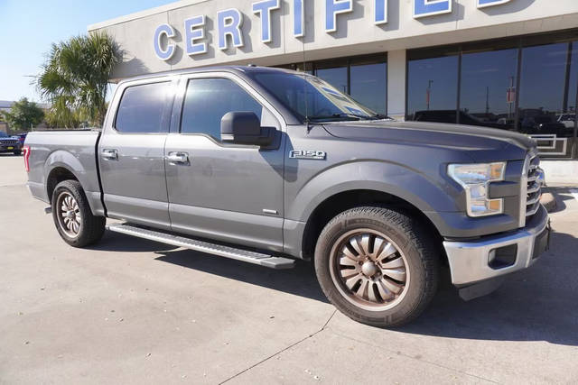 2015 Ford F-150 XLT RWD photo