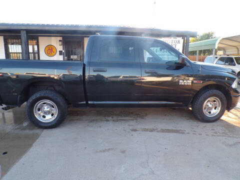 2015 Ram 1500 Tradesman 4WD photo