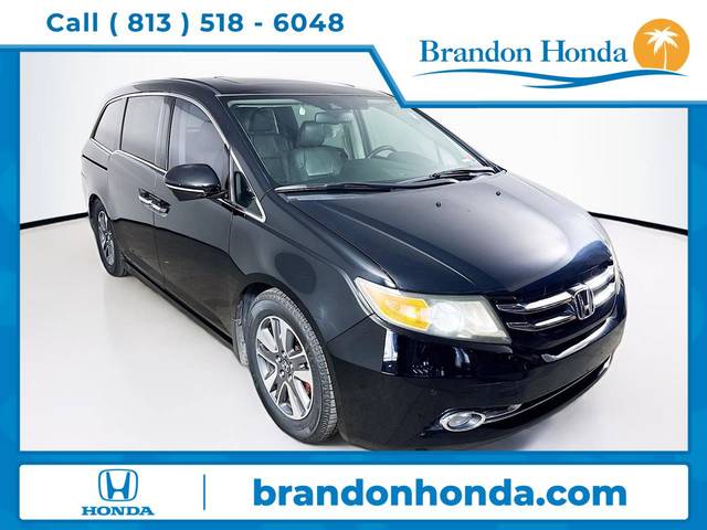 2015 Honda Odyssey Touring FWD photo
