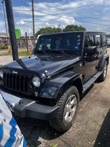 2015 Jeep Wrangler Unlimited Sahara 4WD photo