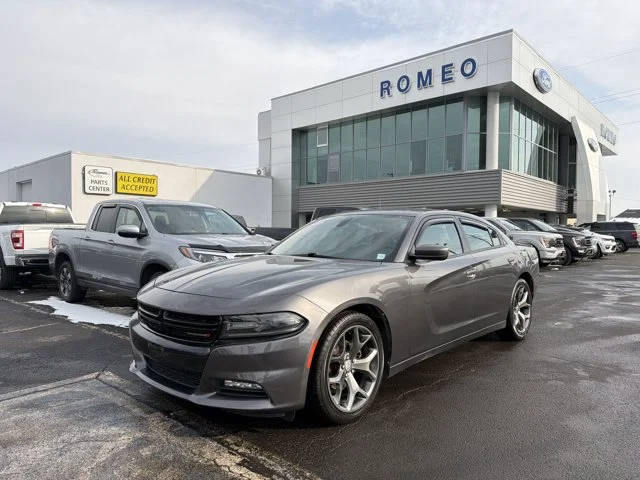 2015 Dodge Charger SXT RWD photo