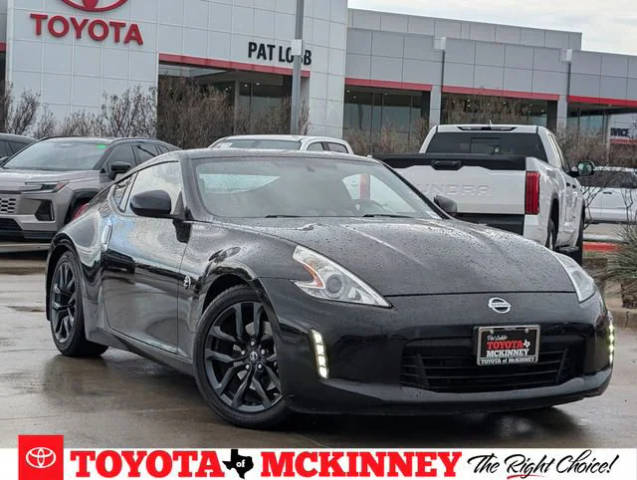 2016 Nissan 370Z  RWD photo