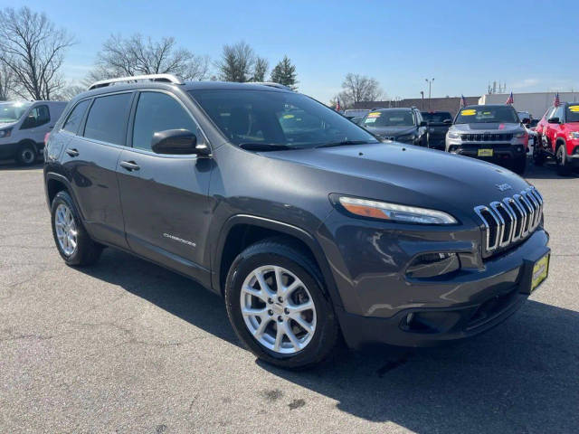 2015 Jeep Cherokee Latitude 4WD photo