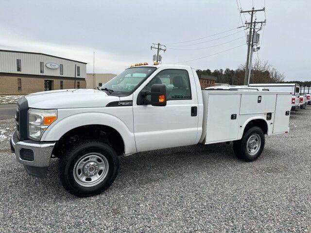 2015 Ford F-350 Super Duty XL 4WD photo