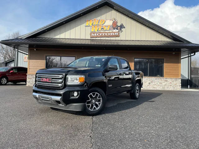 2015 GMC Canyon 4WD SLE 4WD photo