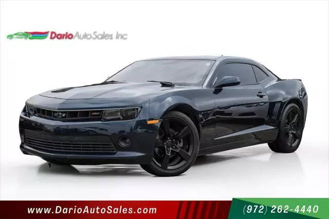 2015 Chevrolet Camaro LT RWD photo