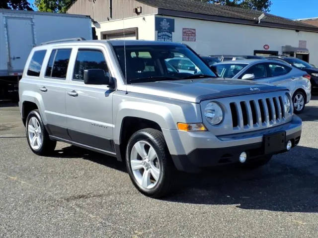 2015 Jeep Patriot Latitude 4WD photo