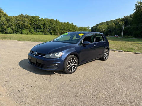 2015 Volkswagen Golf  FWD photo