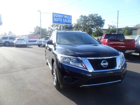 2015 Nissan Pathfinder S 4WD photo