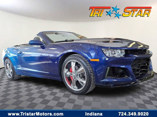 2015 Chevrolet Camaro LT RWD photo