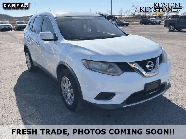 2015 Nissan Rogue S FWD photo