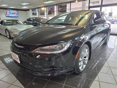 2015 Chrysler 200 S FWD photo