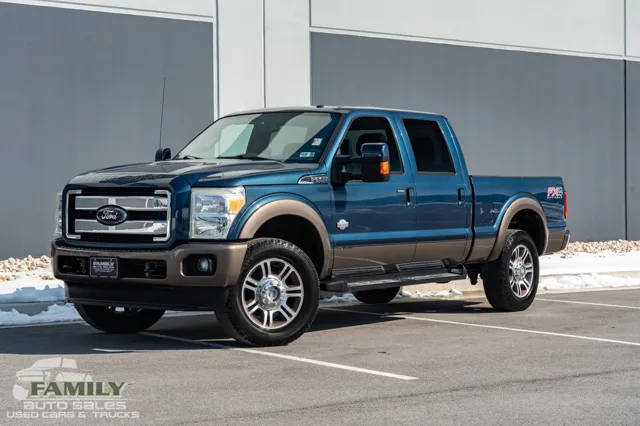 2016 Ford F-250 Super Duty Lariat 4WD photo