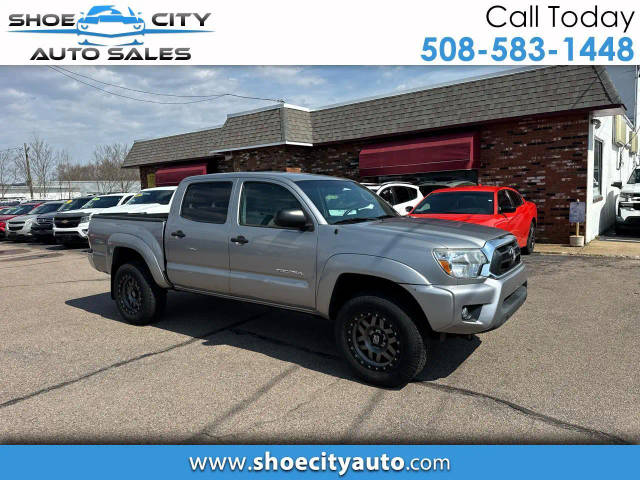 2015 Toyota Tacoma  4WD photo