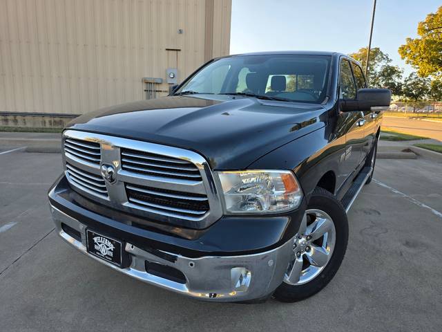 2015 Ram 1500 Lone Star 4WD photo