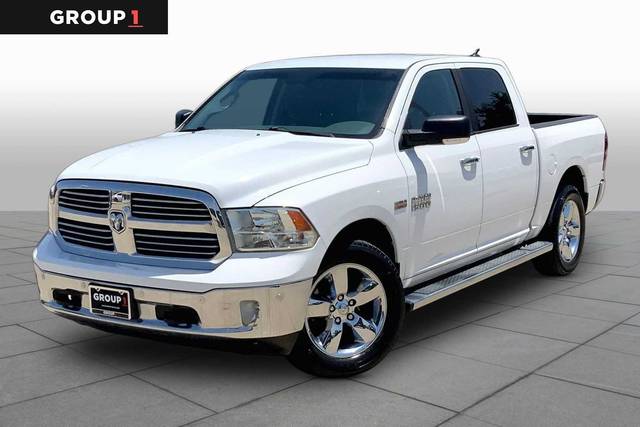 2015 Ram 1500 Lone Star 4WD photo
