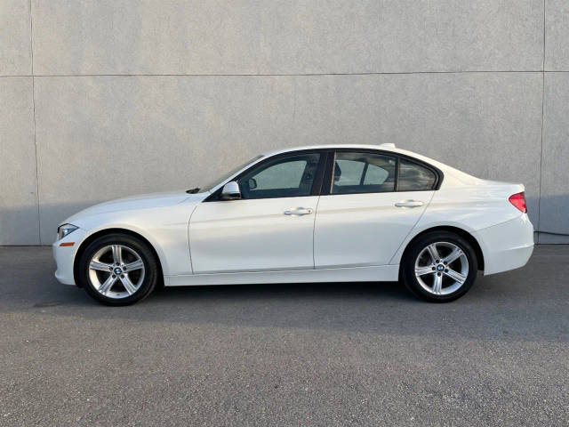 2015 BMW 3 Series 320i xDrive AWD photo