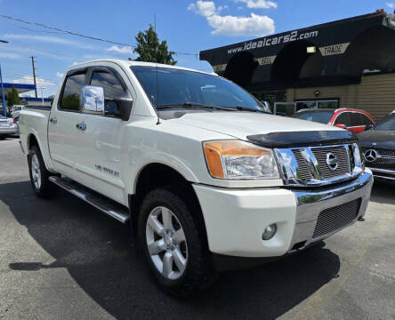 2015 Nissan Titan SL 4WD photo