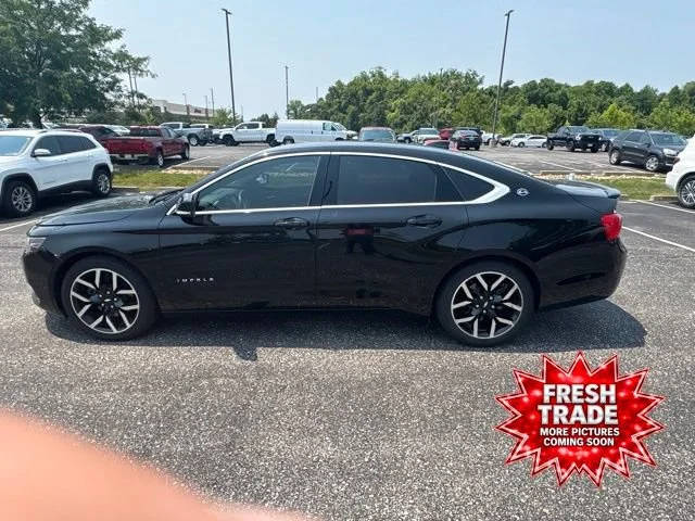2015 Chevrolet Impala LT FWD photo