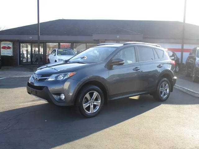 2015 Toyota RAV4 XLE AWD photo