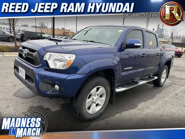 2015 Toyota Tacoma 4WD photo