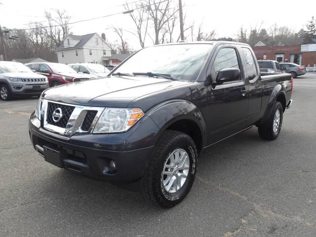 2015 Nissan Frontier SV 4WD photo