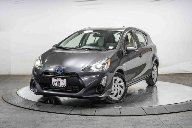 2015 Toyota Prius c One FWD photo