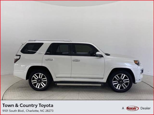 2015 Toyota 4Runner Limited 4WD photo