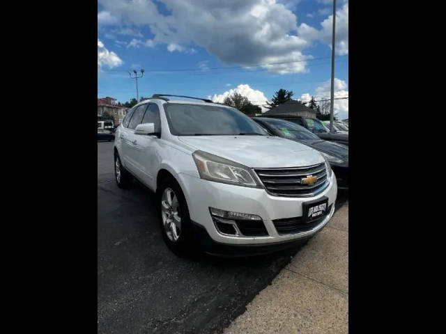 2016 Chevrolet Traverse LT FWD photo