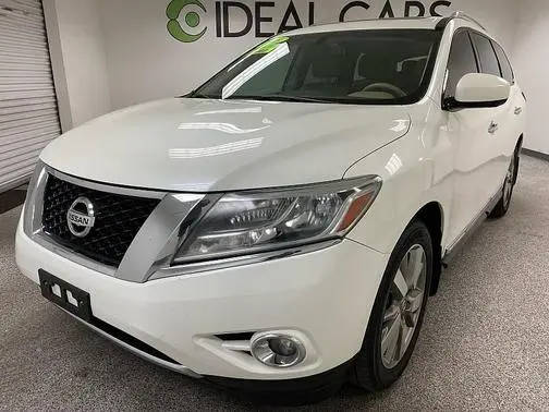 2015 Nissan Pathfinder Platinum 4WD photo